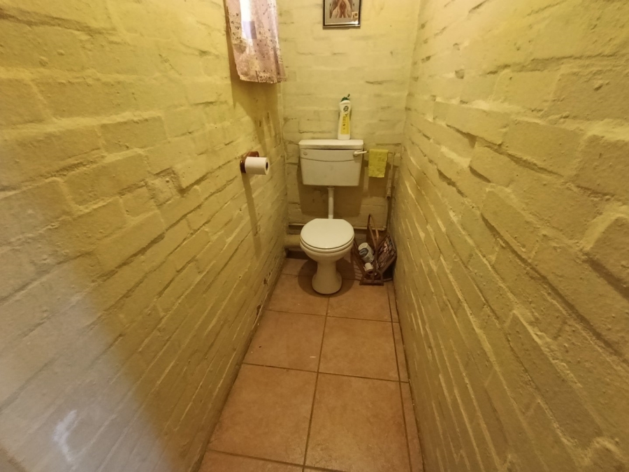 3 Bedroom Property for Sale in Uitsig Free State